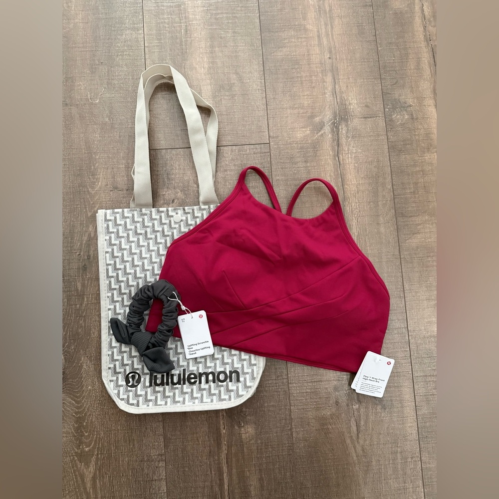 Lululemon 3pc Set- Bra, Scrunchie, & Bag